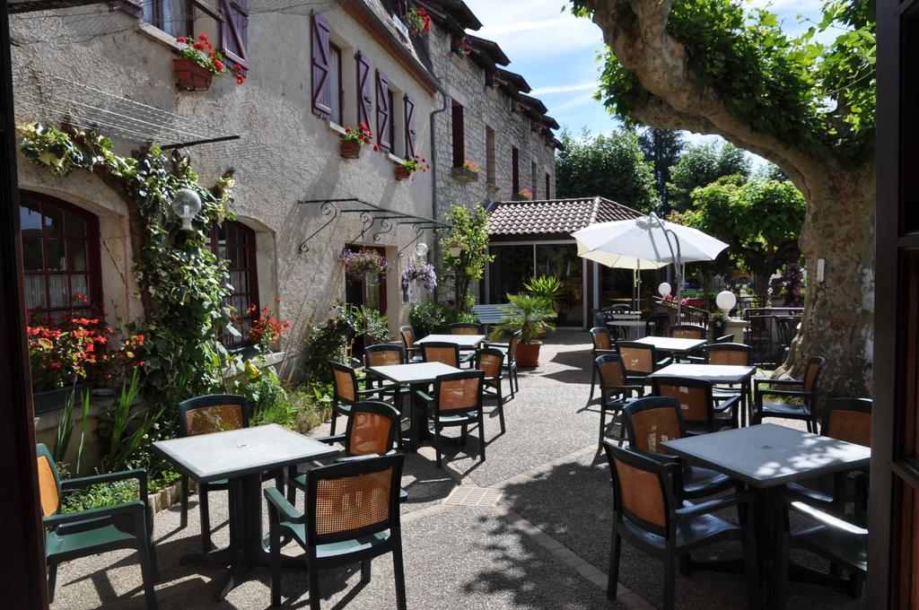 Logis Hotels - Auberge De L'Ile - Hotel 3 Etoiles Et Restaurant Creysse  Exterior photo